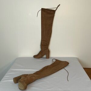 NWOT Chinese laundry 7 1/2 camel color thigh high, the tie at the top